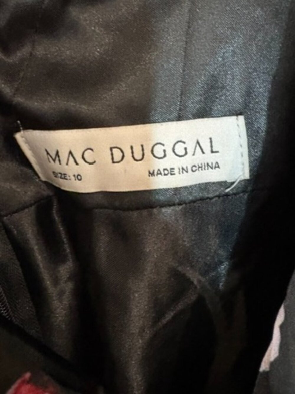Mac Duggal - Picture 8 of 8